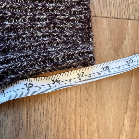 Aritzia | TNA Cashmere/Wool/Angora Blend Sweater Small - Picture 7 of 10